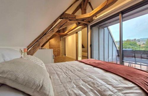 Saint-Satur House | Belle de Nuit