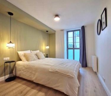 Saint-Satur House | Belle de Nuit