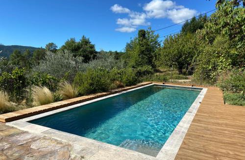 Malbosc House | Belle de Nuit - Gîte en Ardèche avec piscine et vue
