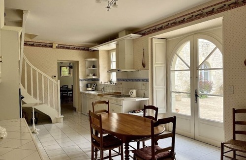 Cravant-les-Coteaux House | Belle Demeure au Coeur des Châteaux de la Loire