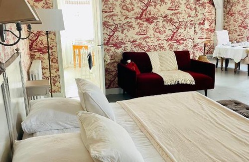 Bourges House | Belle Fontaine