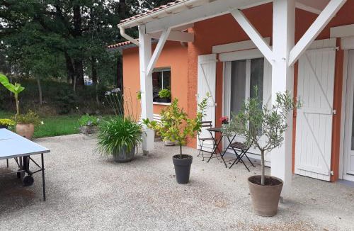 Sainte-Colombe-en-Bruilhois House | Belle vue 1076