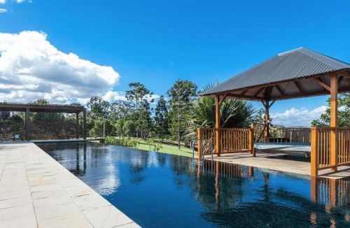 McLeods Shoot House | Belle Helena