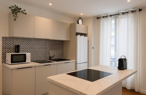 Batignolles Apartment | Belle in 15 mts Triumphal Arch