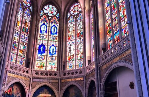 Landivy House | Belle Madeleine