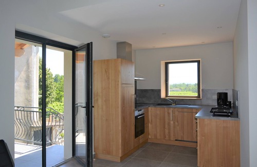 Saint-Alban-sous-Sampzon House | Belle Maison en Pierre Avec Jacuzzi