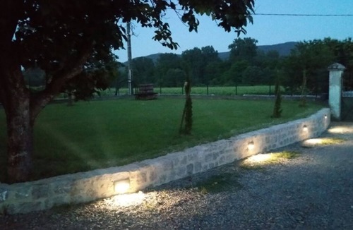 Saint-Alban-sous-Sampzon House | Belle Maison en Pierre Avec Jacuzzi