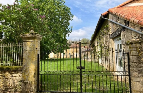 Blanzay House | Belle Maison à 3kms de la Vallée des Singes