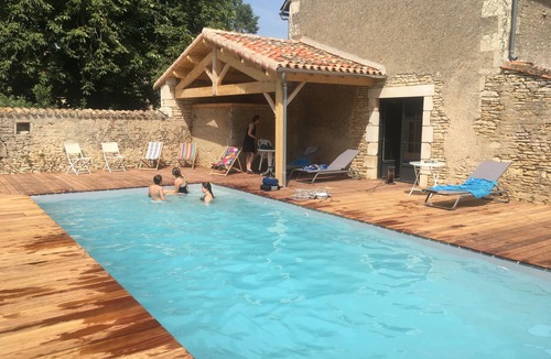 Blanzay House | Belle Maison à 3kms de la Vallée des Singes