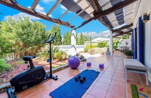 Menton House | Belle maison à Menton avec jardin de citronniers