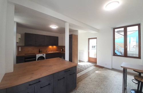 Vatan Ski Chalet | Belle Maison 3 chb-8 pers-cour-Vatan centre