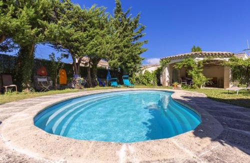 Pierrelatte Villa | Belle Maison Art Detente