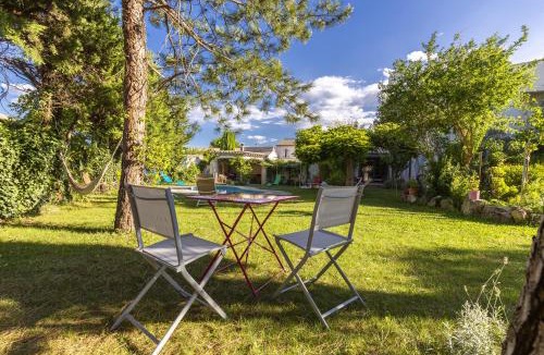 Pierrelatte Villa | Belle Maison Art Detente