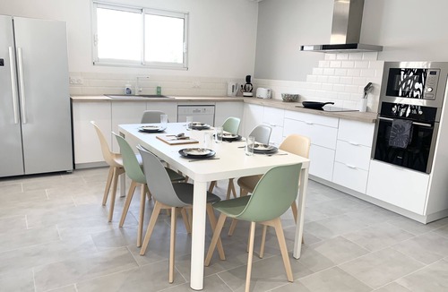 Challans House | Belle Maison de 140m2, Proche Centre Ville
