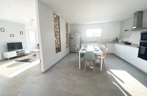 Challans House | Belle Maison de 140m2, Proche Centre Ville