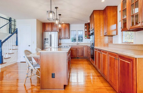 Canandaigua House | Belle Maison: Luxury Getaway with Hot Tub!