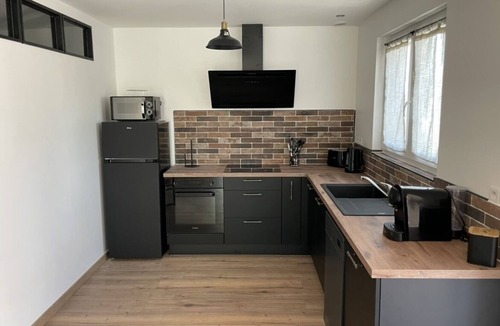 Goudargues House | Belle Maison Rénovée Avec Jardin, à 500m du Centre Village