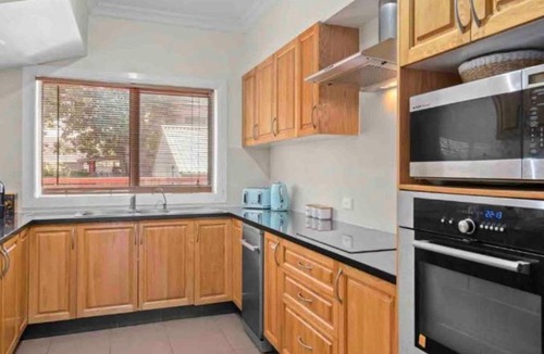 Ettalong Beach House | Belle-Mare - Ettalong beach