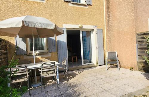Calvisson House | Belle petite maison en résidence de vacances