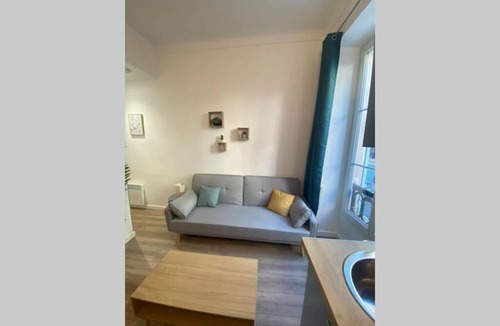 Vernier Apartment | Belle studette entièrement rénovée quartier Libération Nice