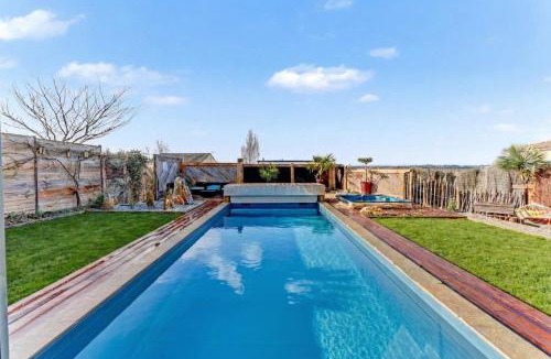 Dremil-Lafage Villa | Belle villa avec piscine et spa a lauzerville