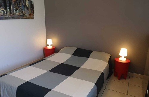 Pibrac Villa | Belle Villa Climatisée Avec Piscine Chauffée au Coeur du Village de Pibrac