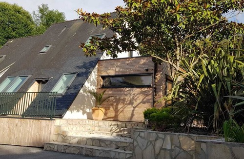 Plougastel-Daoulas Villa | Belle Villa en Bord de Mer