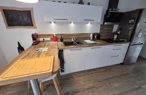 Saint-Vincent-sur-Jard House | Belle villa 6 pers à 300m de la plage avec jardin, terrasse et véranda - Saint-Vincent-sur-Jard - FR-1-194-395