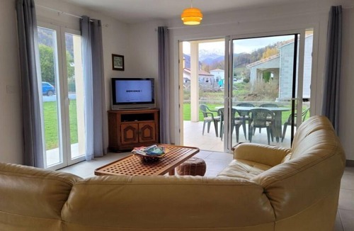 Villeneuve-d'Olmes Villa | Belle Villa Neuve Plain-pied -maison de Carole -