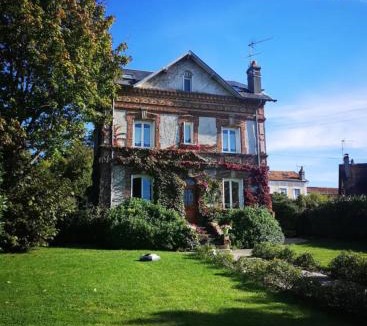 Touques Villa | Belle villa privée, limitrophe Trouville sur-mer, proche Deauville