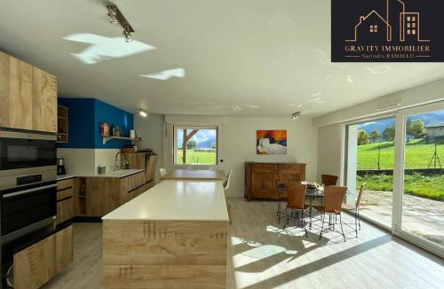 Chateauneuf Villa | Belle villa vue sur montagnes