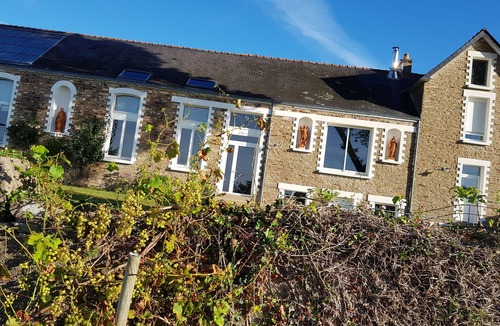 Beganne House | Belle Visnonia Meublé de Caractère Sud Morbihan