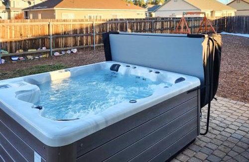 Flagstaff House | Bellemont Family Home w/Hot Tub & Playground Set