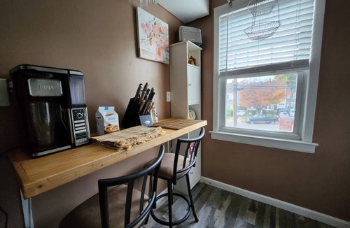 Queens Apartment | Bellerose UBS single