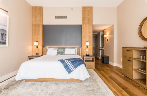 West Bellevue Hotel | Bellevue Club Hotel