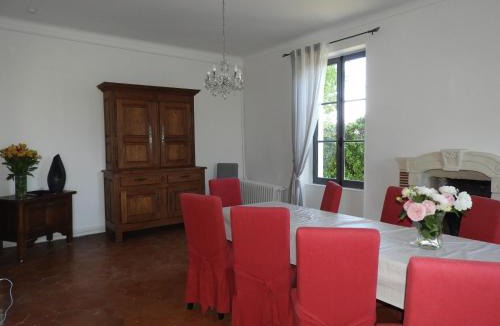 Ecommoy House | Bellevue