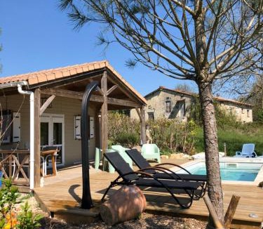 Saint-Paul-Lizonne House | Bellevue