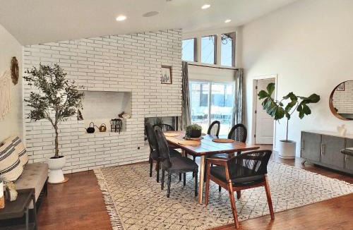 South of Conant House | Bellflower Breeze - Charming 3 BDR in Long Beach
