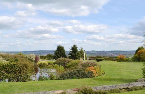 Grange Moor House | Bellhouse Croft