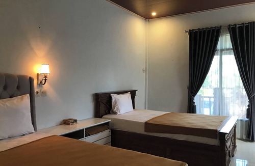 Kecamatan Montong Gading Bed & Breakfast | Bello Bungalow