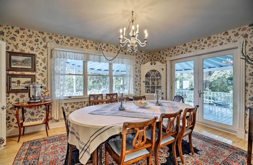 Town of Bellmont House | ‘Bellows Place’ Chateaugay Lake Retreat w/2 Docks