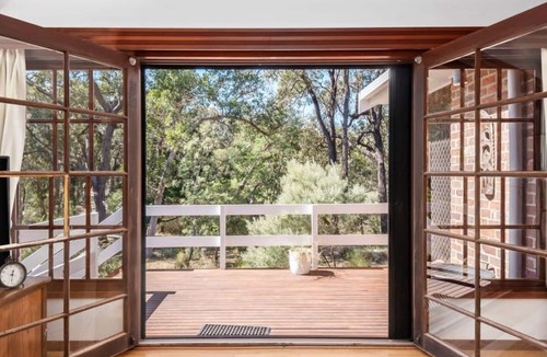 Bellbrae House | Bells Beach Acreage and Tranquility