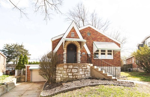 Mehlville House | Bellsworth Bungalow