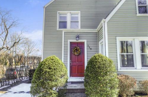 Stamford House | Belltown Retreat