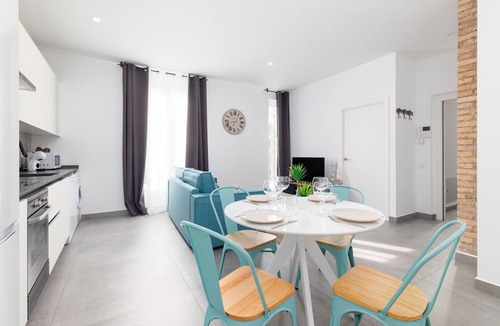 Arrancapins Apartment | Belmar Apartments 4. WiFi + A/C + 6 Pax