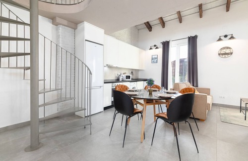 Arrancapins Apartment | Belmar Apartments 6. WiFi + A/C + 8 Pax