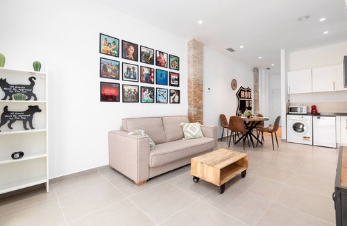 Arrancapins Apartment | Belmar Apartments A. WiFi + A/C + Accessible
