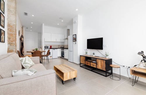 Arrancapins Apartment | Belmar Apartments A. WiFi + A/C + Accessible