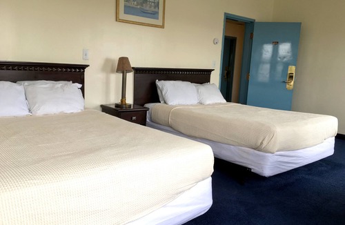 Wall Hotel | Belmar Inn