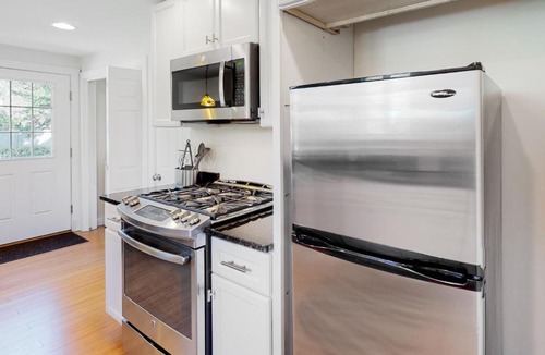 Northwest Harwich House | Belmont Beach Cottage